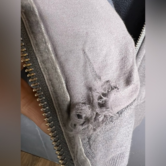 Lululemon Cuddle Up Jacket in sparkly gray.  Size 4 - Picture 9 of 10